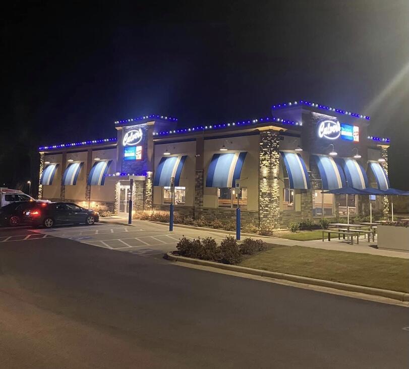 Full Service Commercial Holiday Lighting